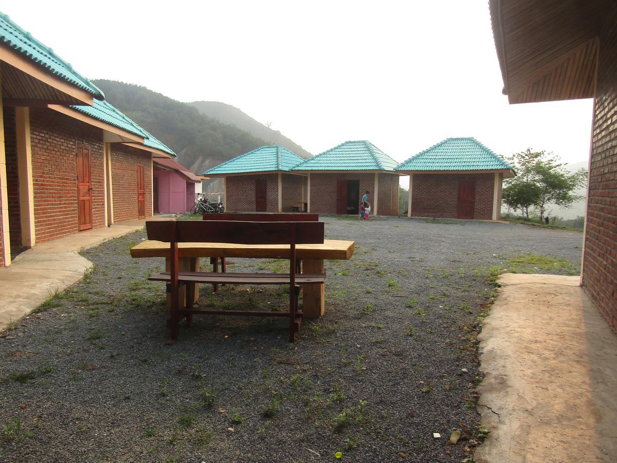 Chomdoy Bungalow & Restaurant Luang Namtha Esterno foto